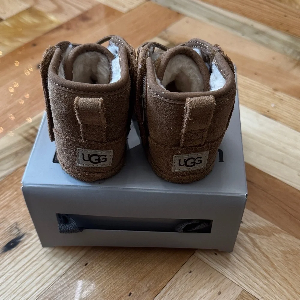 UGG keep your